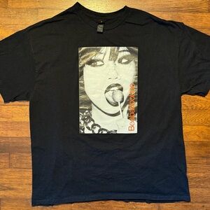 Beabadoobee Black Lollipop Tee
